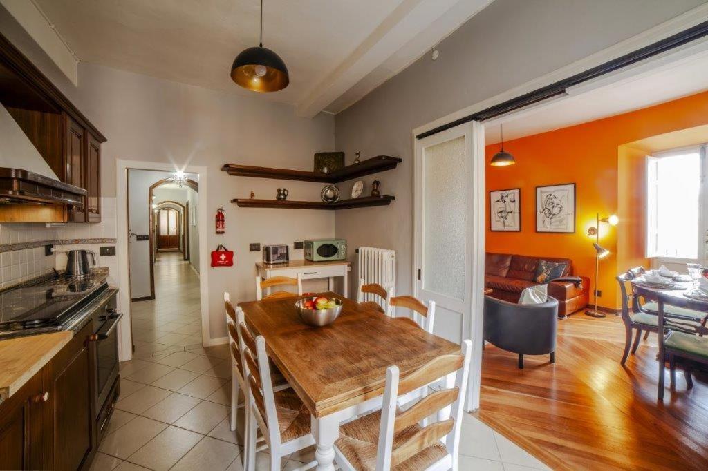 Apartmán Casa Robina Barga Exteriér fotografie